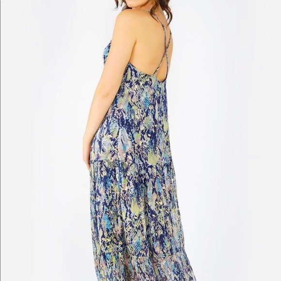 America & Beyond Beach Coverup Dress - Picture 3 of 6